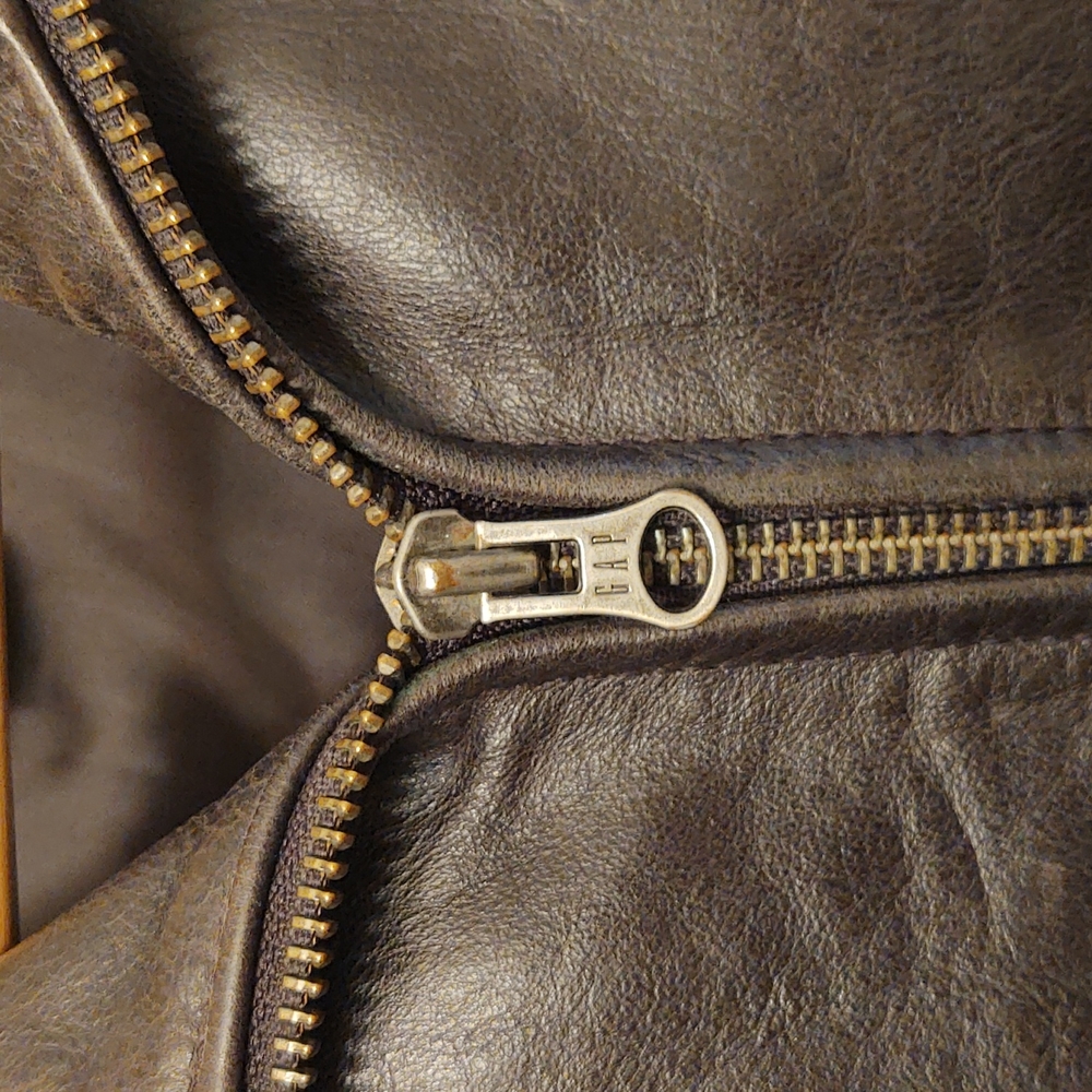Leather jacket - Picture 3 of 6